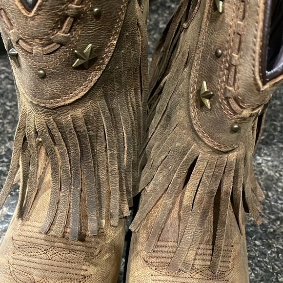 Dingo fringed cowgirl boots. gorgeous boots that have never been worn size 8.5 - Picture 4 of 13